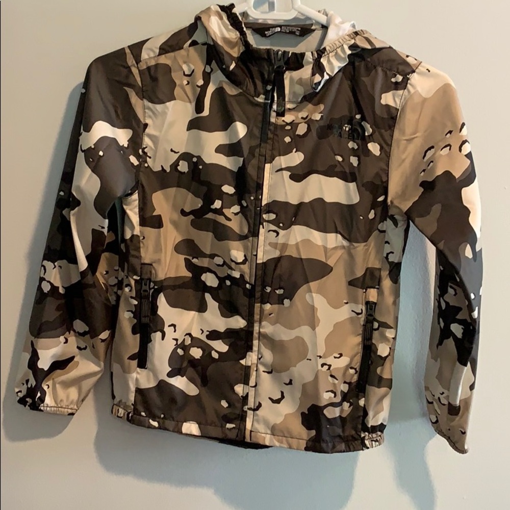 North Face size 6 light jacket.